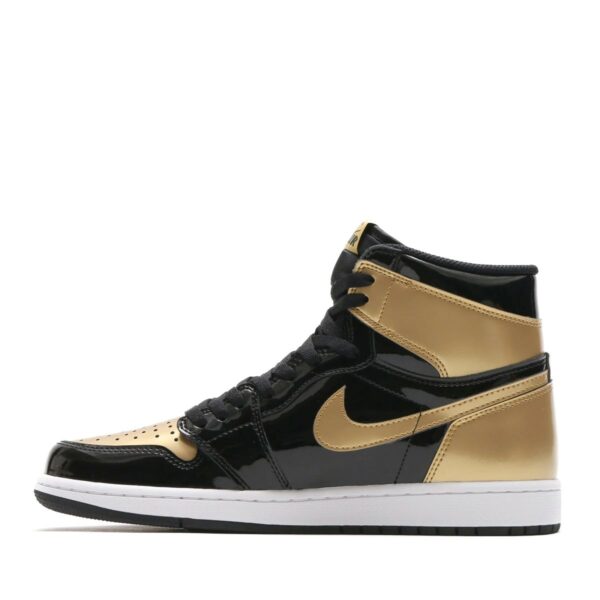 NIKE AIR JORDAN 1 RETRO HIGH OG NRG BLACK/BLACK-METALLIC GOLD-WHITE