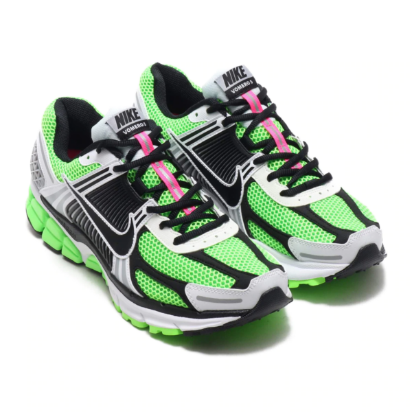 NIKE VOMERO 5 SE SP ELECTRIC GREEN/BLACK-WHITE-SAIL