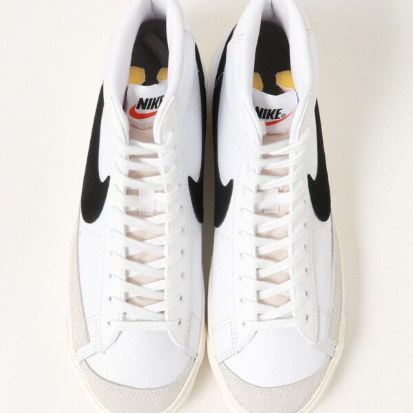 NIKE / Blazer Mid 77 Vintage - White / Black