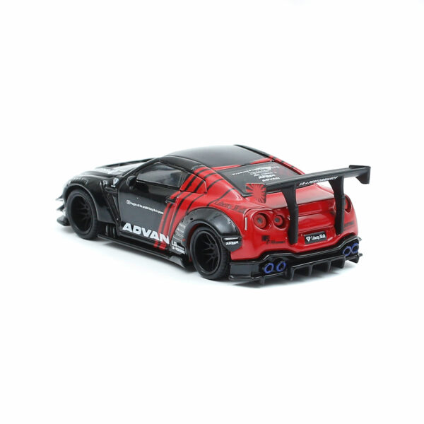 1/64 MINI GT LB ★ WORKS GT-R type2 ADVAN