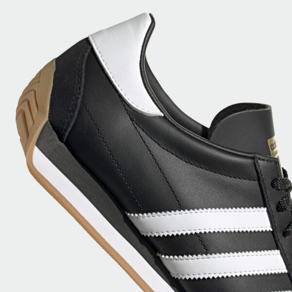 ADIDAS COUNTRY OG (Core Black / White)