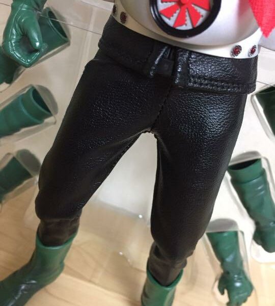 RAH Kamen Rider Figure