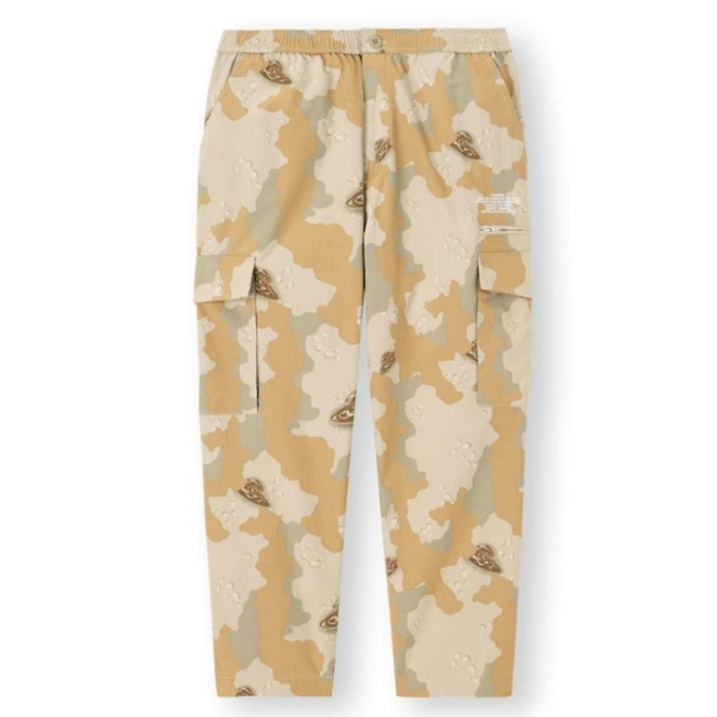 Uniqlo GU x UNDERCOVER Wide Tapered Cargo Pants (Camouflage) UNDERCOVER