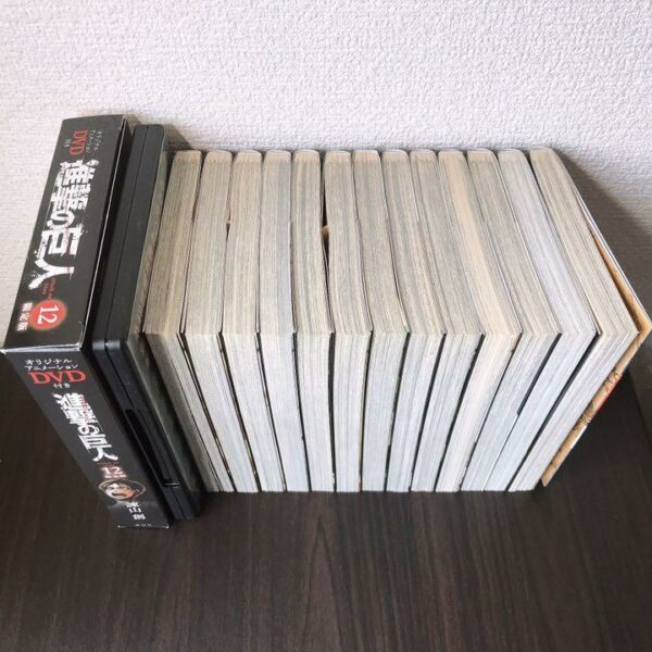 Attack on Titan Volumes 1-12 + 12 Limited Edition