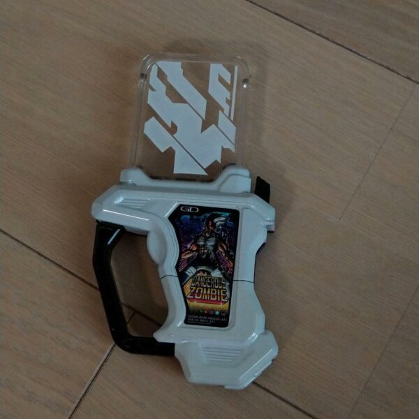 BANDAI Kamen Rider Ex-Aid Transformation Belt DX Gamer Driver