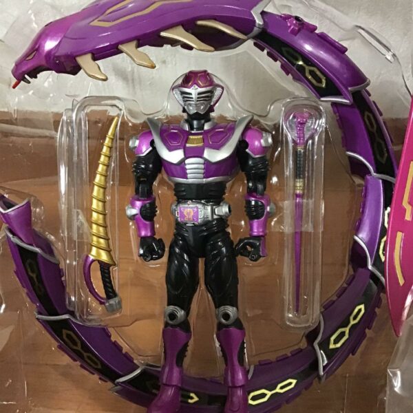 Kamen Rider Ryuki R & M4 Kamen Rider King Snake