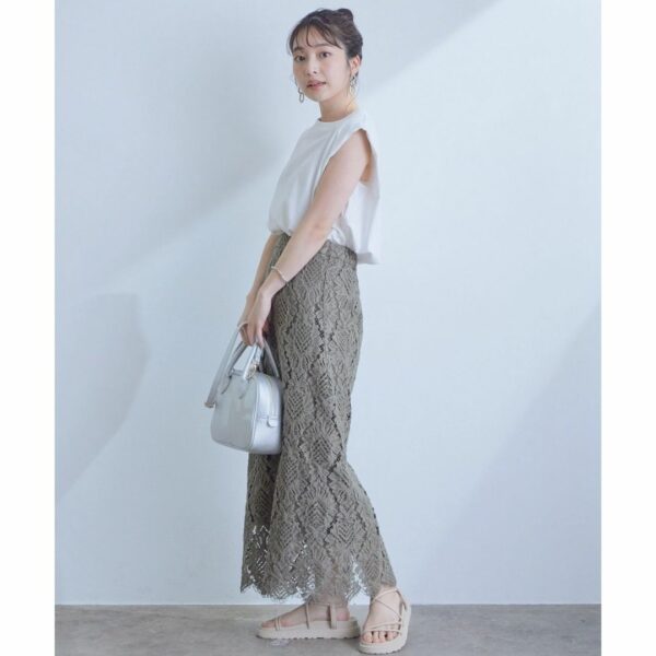 ViS Geometric lace skirt Khaki