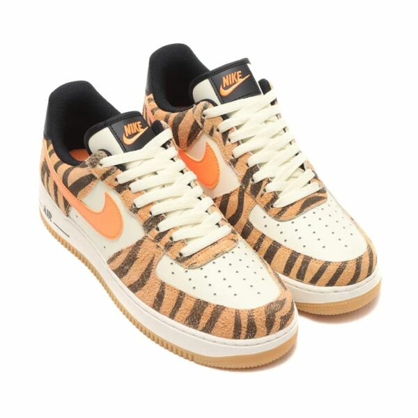 NIKE AIR FORCE 1 '07 PRM COCONUT MILK / ATOMIC ORANGE-FUEL ORANGE 21SU-I