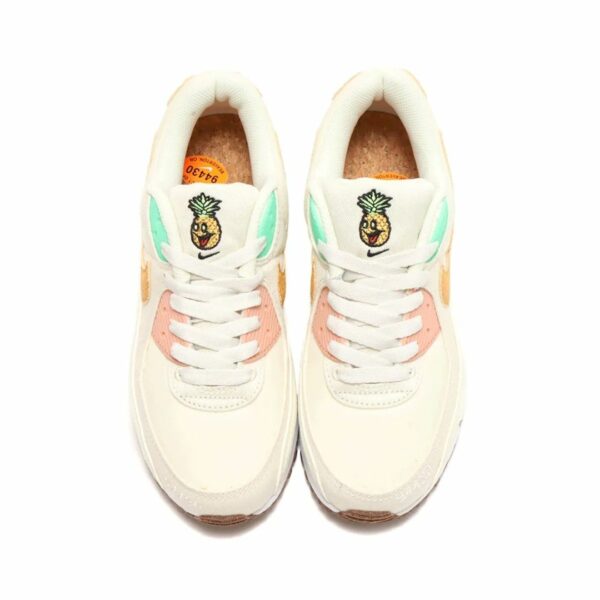 NIKE W AIR MAX 90 LX COCONUT MILK / METALLIC GOLD-GREEN GLOW