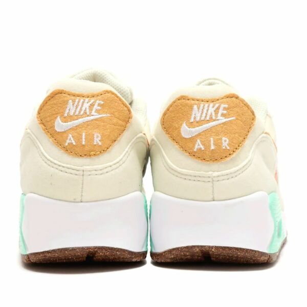 NIKE W AIR MAX 90 LX COCONUT MILK / METALLIC GOLD-GREEN GLOW