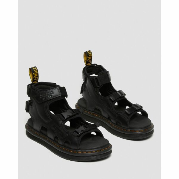 DM BOAK SUICOKE sandals