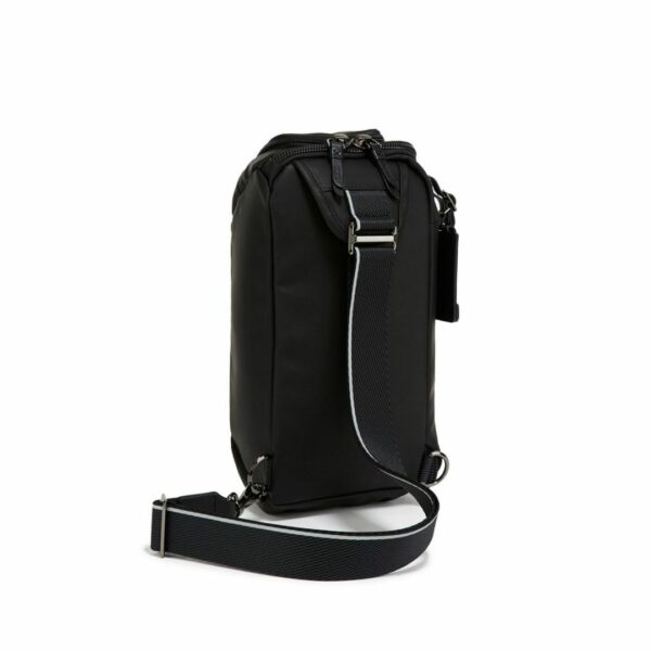 TUMI ALPHA BRAVO "Kelly" Sling (COLOR:Black / Silver)