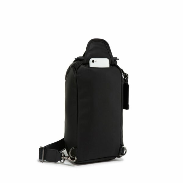 TUMI ALPHA BRAVO "Kelly" Sling (COLOR:Black / Silver)