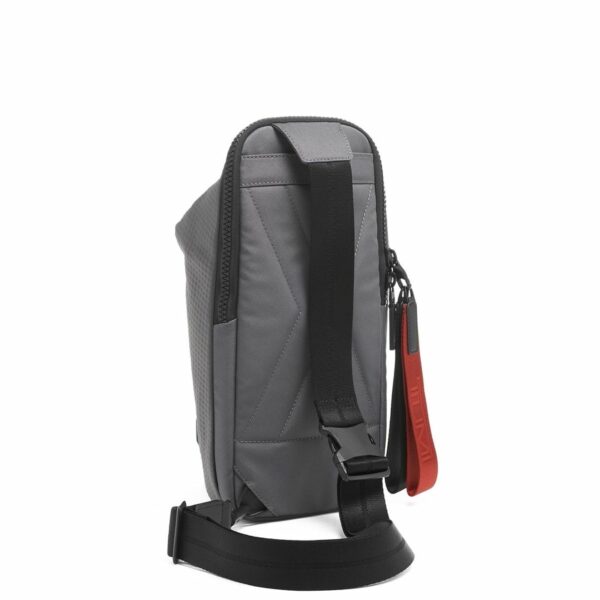 TUMI TAHOE "Boseman" Sling (COLOR:Gray Embossed)