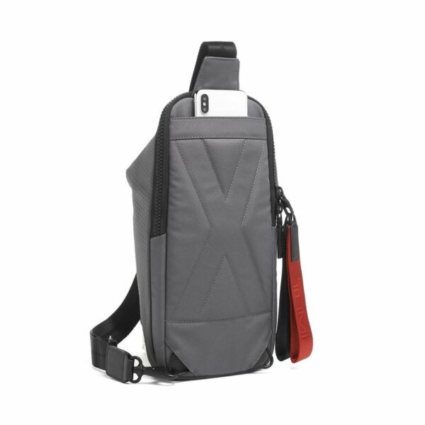 TUMI TAHOE "Boseman" Sling (COLOR:Gray Embossed)