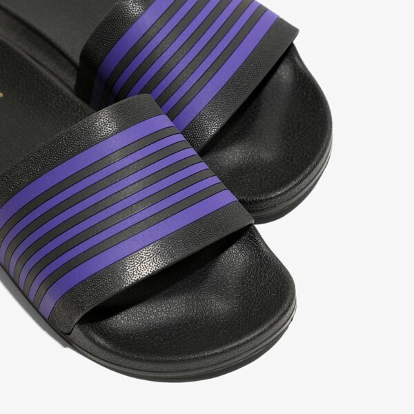 NEEDLES SHOWER SANDALS - TRACK LINE: BLACK / PURPLE