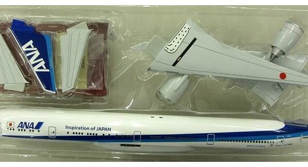 ANA Shoji 1/200 Boeing 777-300ER (Used)