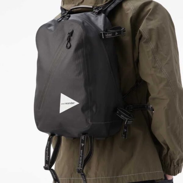 andWander waterproof daypack