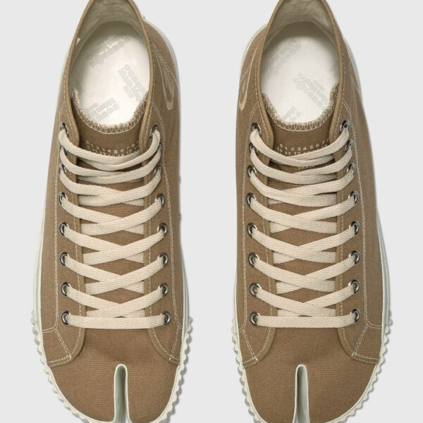 MAISON MARGIELA TABI HIGH-TOP SNEAKERS