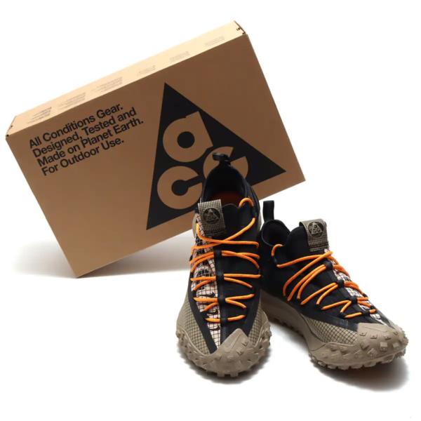 NIKE ACG MOUNTAIN FLY LOW FOSSIL STONE/BLACK 21SP-I