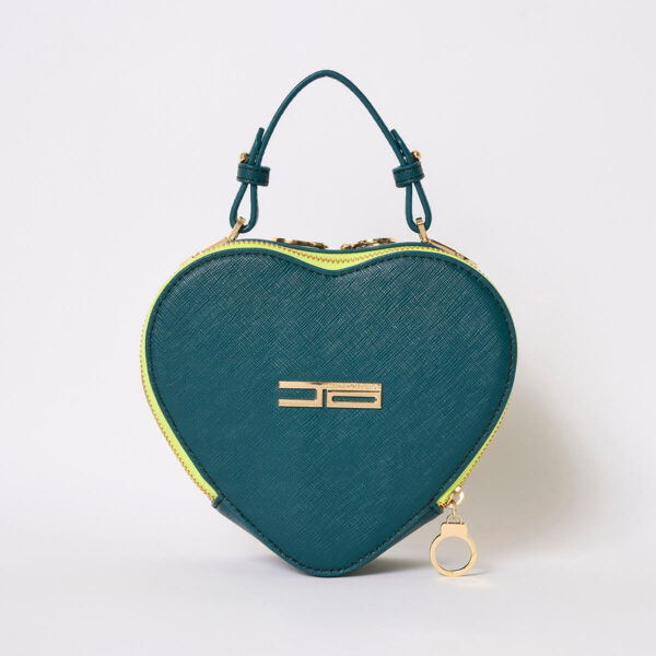 [Bag] "Jojo's Bizarre Adventure Stone Ocean" Collaboration Heart Bag Jolyne Cujoh