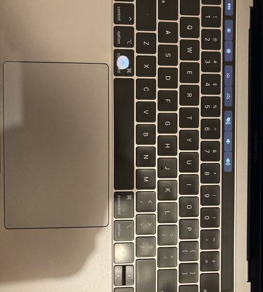 MacBook Pro 2018 1TB 16GB US