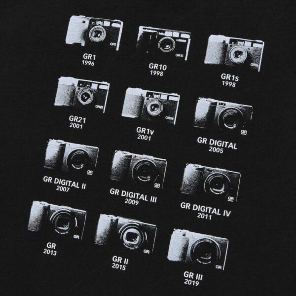 The Brands Camera UT Graphic T-shirt BLACK (Short Sleeve / Regular Fit)