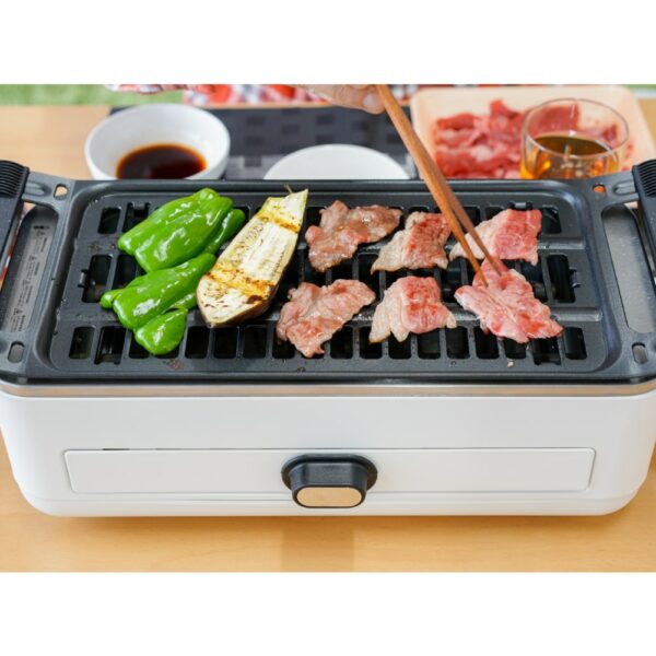 Smokeless and Delicious "W Grill for Meat and Fish"