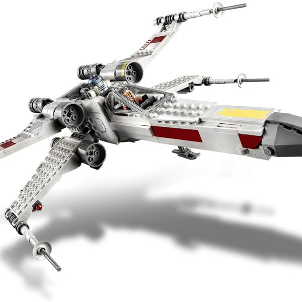 LEGO Star Wars Luke Skywalker X-Wing Fighter (TM) 75301