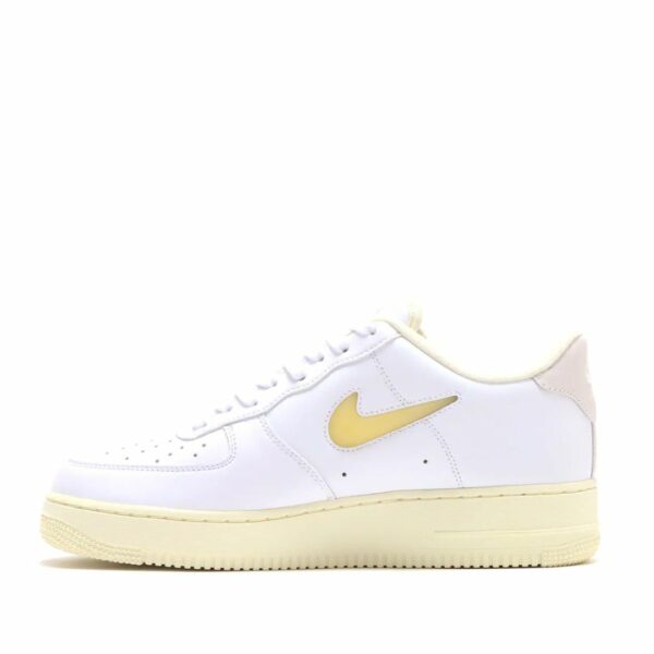 NIKE AIR FORCE 1 '07 LX WHITE/PALE VANILLA-COCONUT MILK