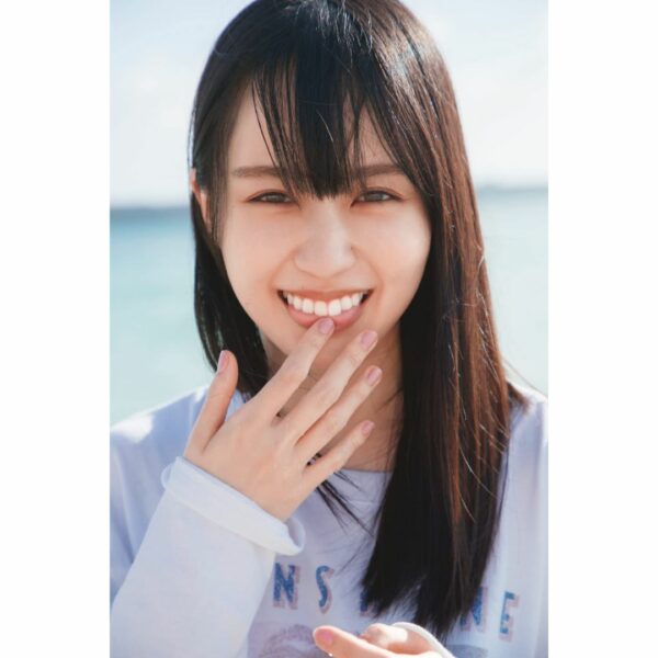 [Photobook] Nogizaka46 Haruka Kaki 1st Photobook Masara - AMAZON