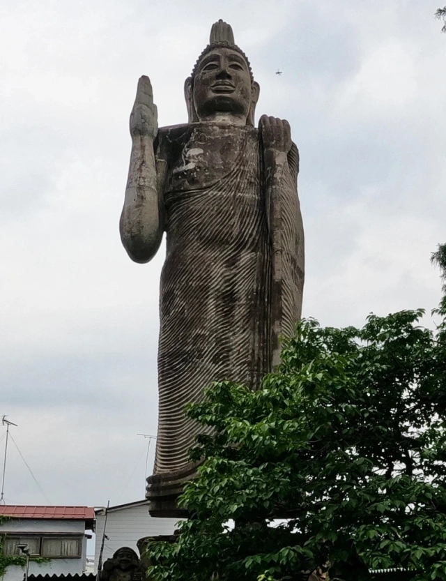 Titip Jepang-Patung Buddha