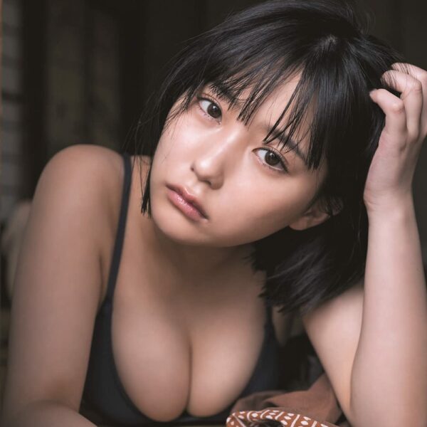 [Magazine] blt graph.vol.81 (B.L.T.MOOK 124号) cover : Tanaka Miku