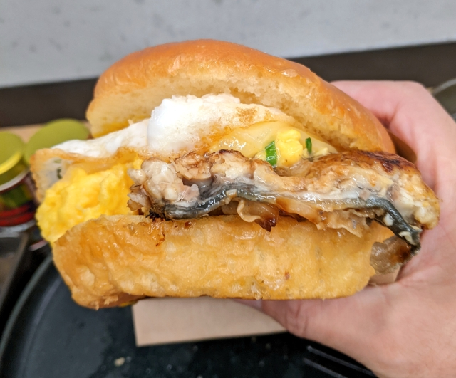 Titip Jepang-Sandwich Belut