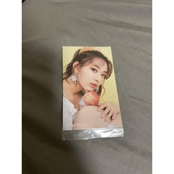 Sakura Miyawaki MOLAK bonus trading card