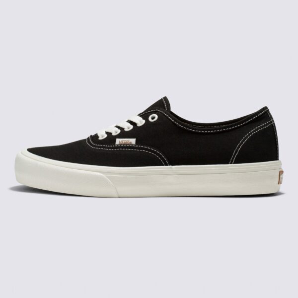 Authentic VR3 - BLACK/MARSHMALLOW