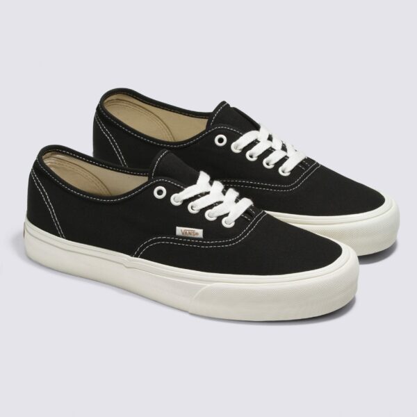 Authentic VR3 - BLACK/MARSHMALLOW