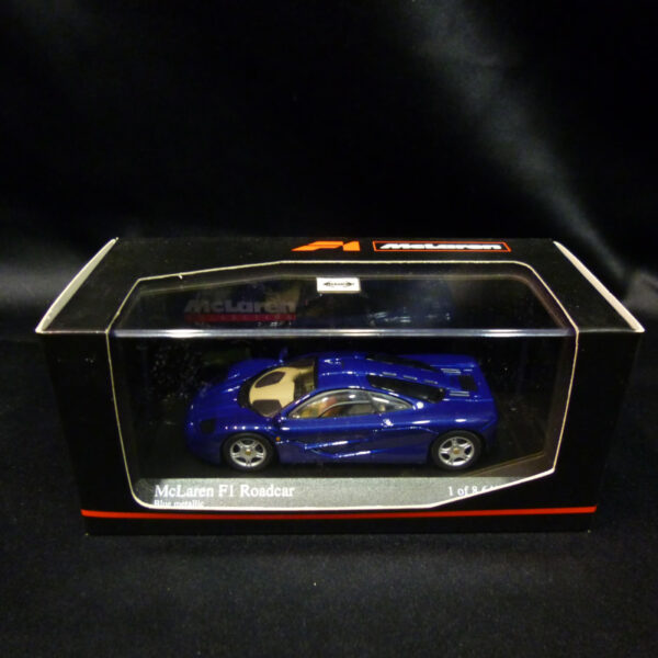 Paul'sModelArt 1/43 MINICHAMPS McLaren COLLECTION 530 133435 McLaren F1 Roadcar (Blue Metallic)