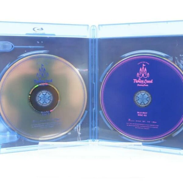 TWICE 2ND TOUR Import Disc Blu-ray 06-JD0511-09C [Used]