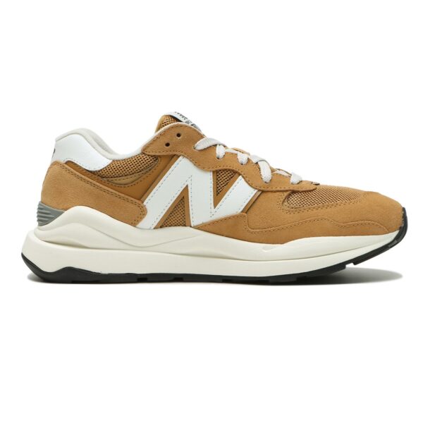 Sepatu New Balance M5740 Unisex Shoes BROWN