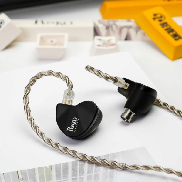 [Earphone] SeeAudio Rinko ‎4.4mm Z Reviews Black Earphones Eksklusif