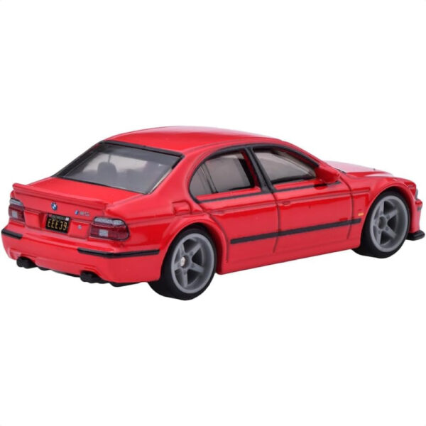 Hot Wheels Canyon Warriors 01 BMW M5 Car Culture '01 BMW M5 HKC52 Mobil Eksklusif Keren untuk Semua!