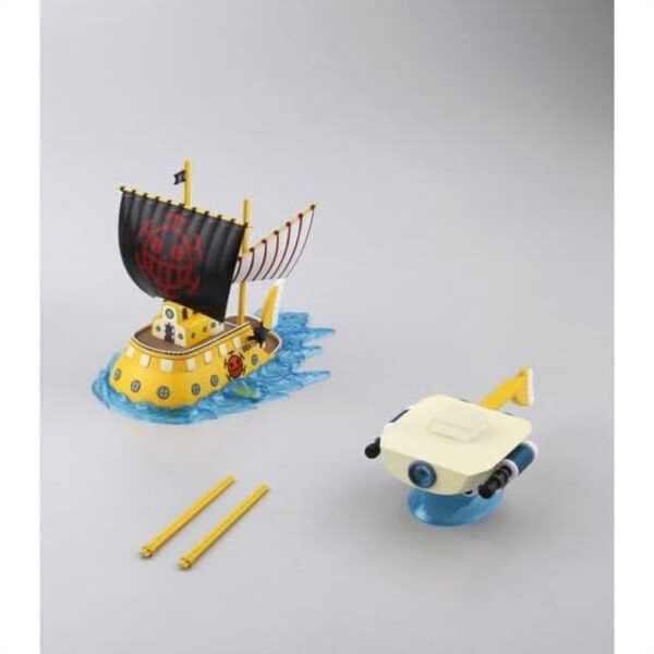 Bandai One Piece Trafalgar Law's Grand Ship Collection Submarine: Jelajahi Bawah Laut Bersama Law! Skala 1/450 Desain autentik