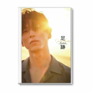 Photobook Komatsu Junya "Ashiato"