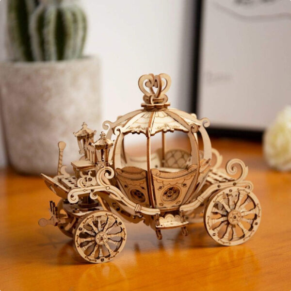 Robotime Puzzle 3D Kereta Labu Pumpkin Carriage: Rasakan Sensasi Merakit Dekorasi Halloween Spesial yang Menyenangkan!