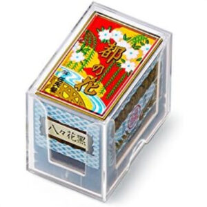 Nintendo Hanafuda Miyako no Hana Hitam: Nikmati Keindahan Alam Jepang dalam Satu Set Kartu! (TITQ-0100)