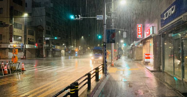 Panduan menghadapi topan di Jepang
