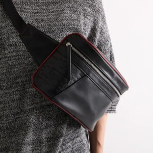 Monogatari Series Koyomi Araragi Model Body Bag