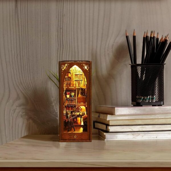 Book Nook Kit Library of Book (3D Wooden DIY Miniature) Kualitas Terbaik