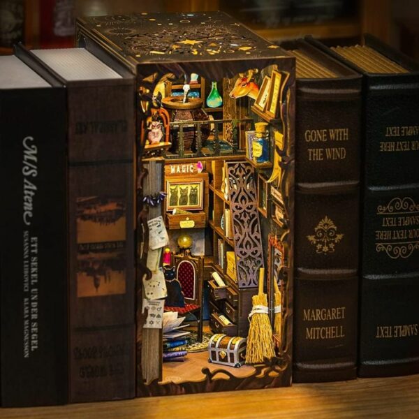 Book Nook Kit Detective Agency (3D Wooden DIY Miniature) Kualitas Terbaik